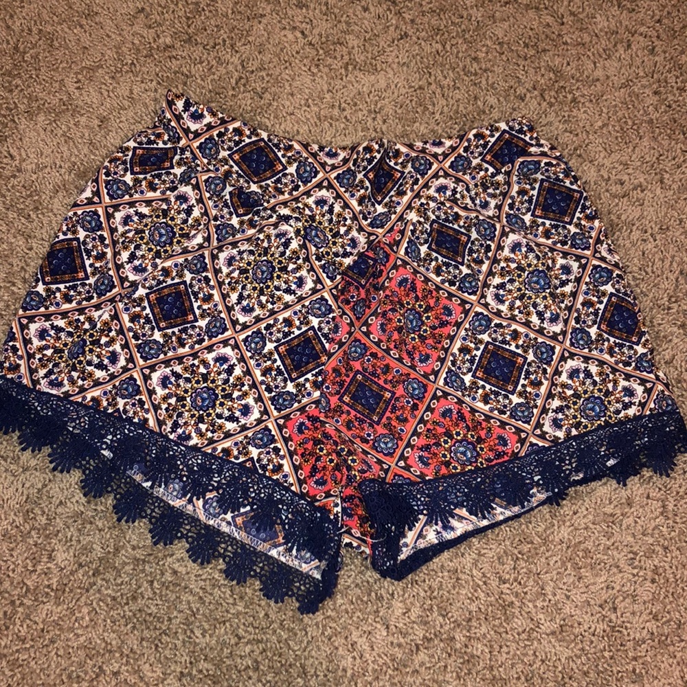 Pattern shorts